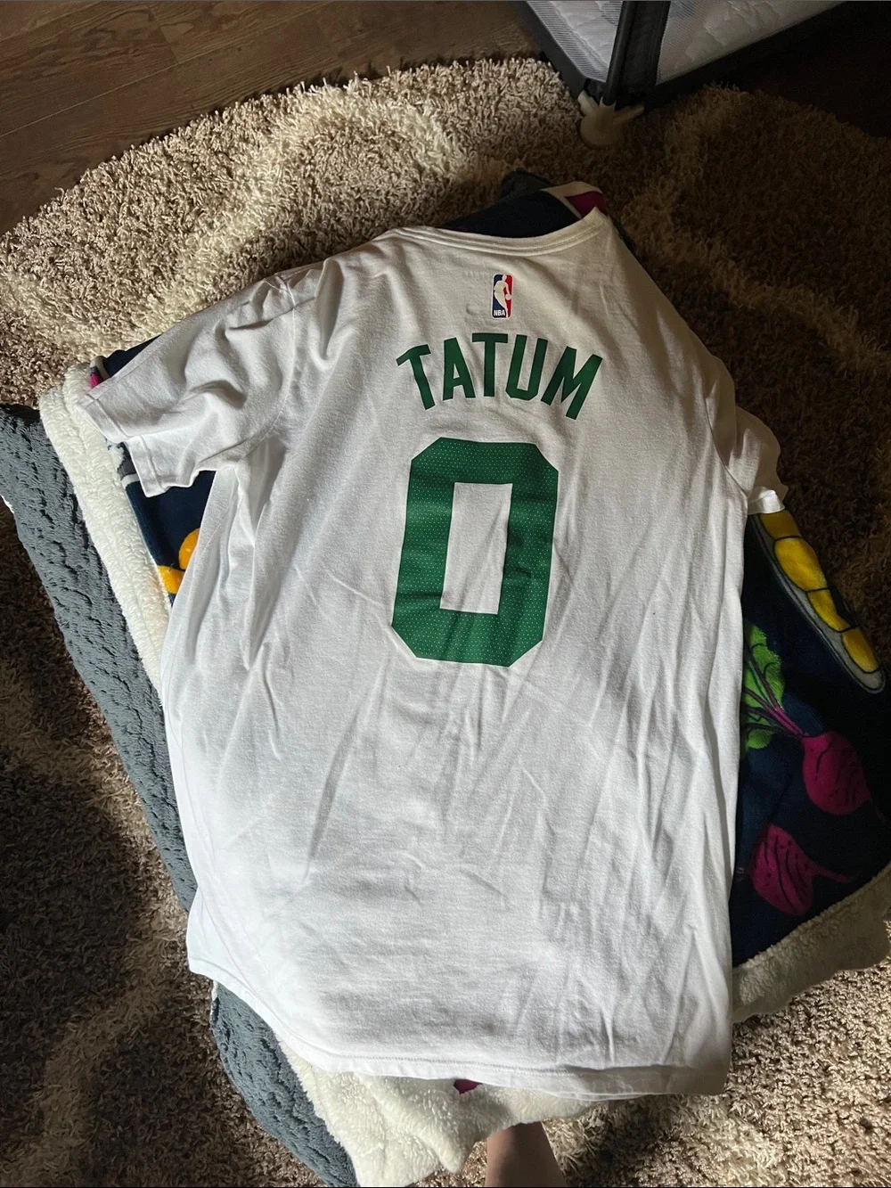 Boston Celtics Tatum T shirt jersey.